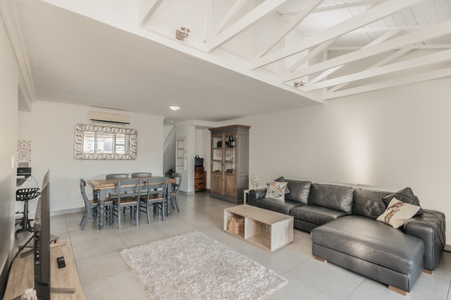 3 Bedroom Property for Sale in Avalon Estate Western Cape